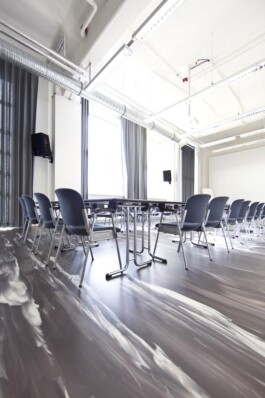 fussboden-konferenzsaal